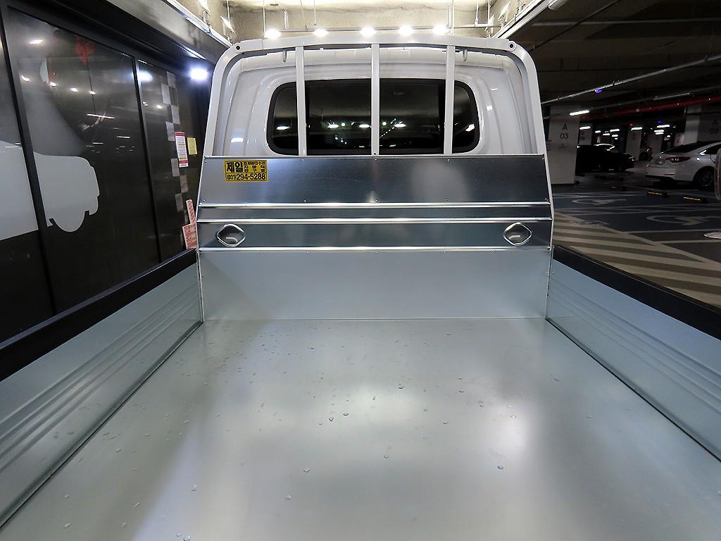 Small Truck Cargo (small) - Vista 6
