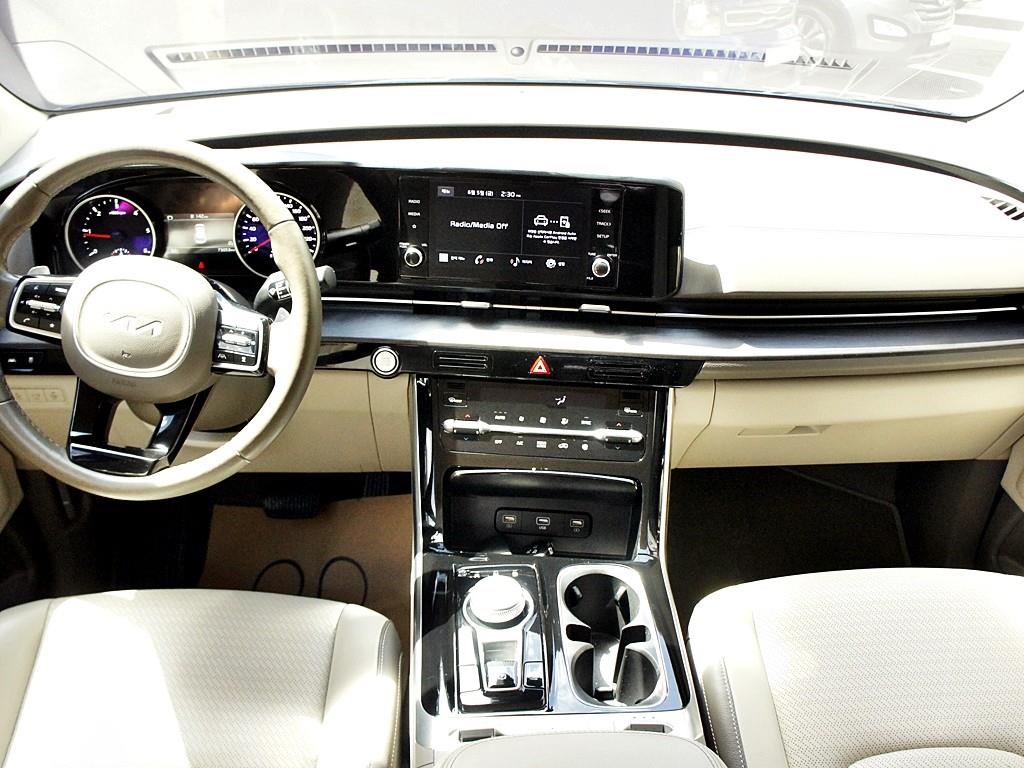 KIA Carnival 2023 Gris - Importación desde Corea - HF Imports Iquique - Foto 7