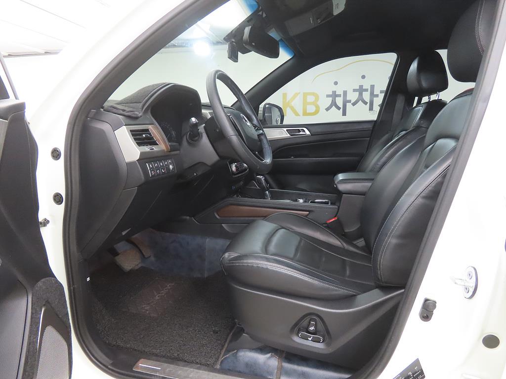 Ssangyong Rexton - Vista 5