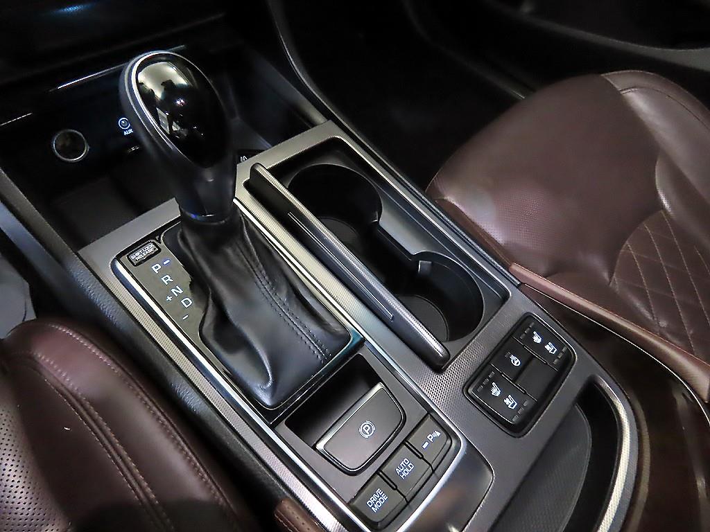 HYUNDAI Aslan - Vista 12