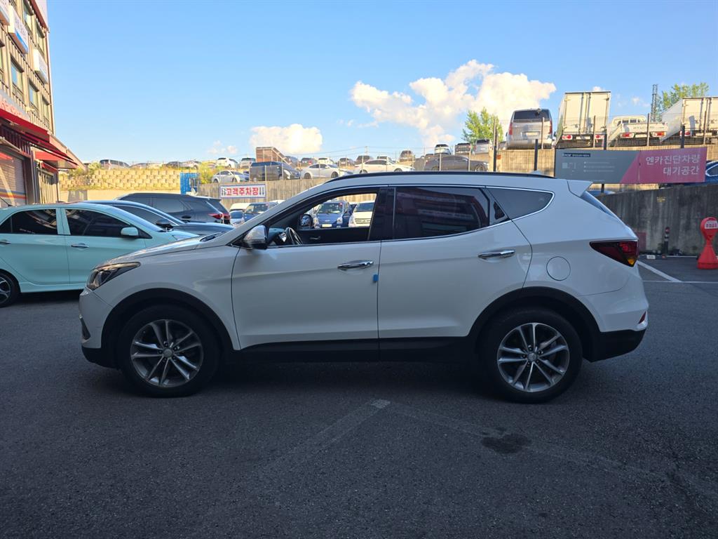 HYUNDAI Santa Fe - Vista 4