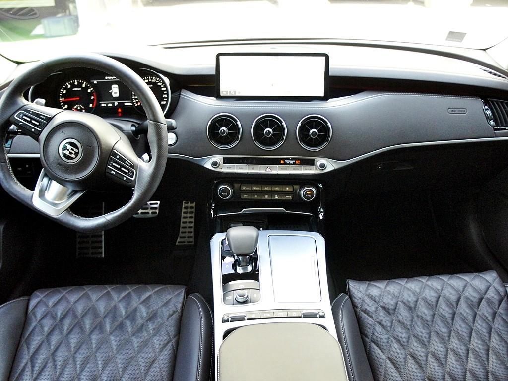 KIA Stinger 2021 Blanco - Importación desde Corea - HF Imports Iquique - Foto 7