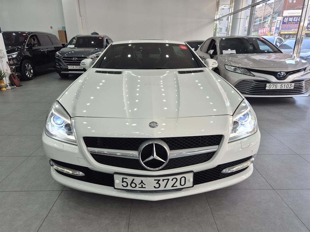Mercedes Benz SLK Class 2014 Blanco - Importación desde Corea - HF Imports Iquique - Foto 1