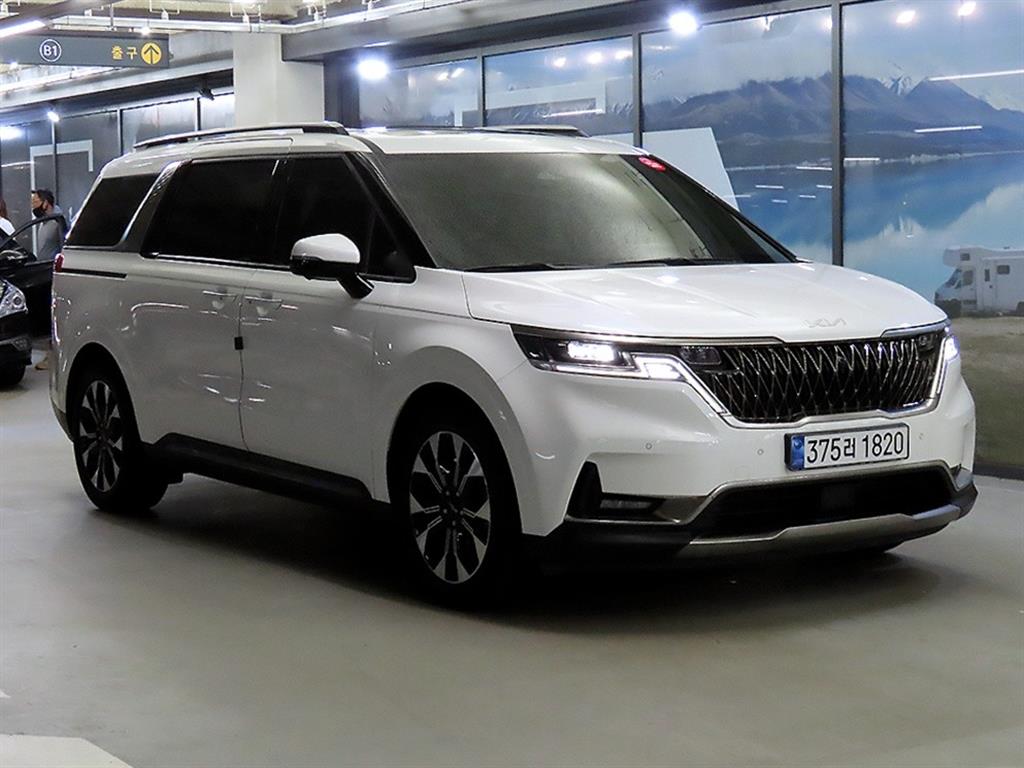 KIA Carnival 2023 Blanco - Importación desde Corea - HF Imports Iquique - Foto 1