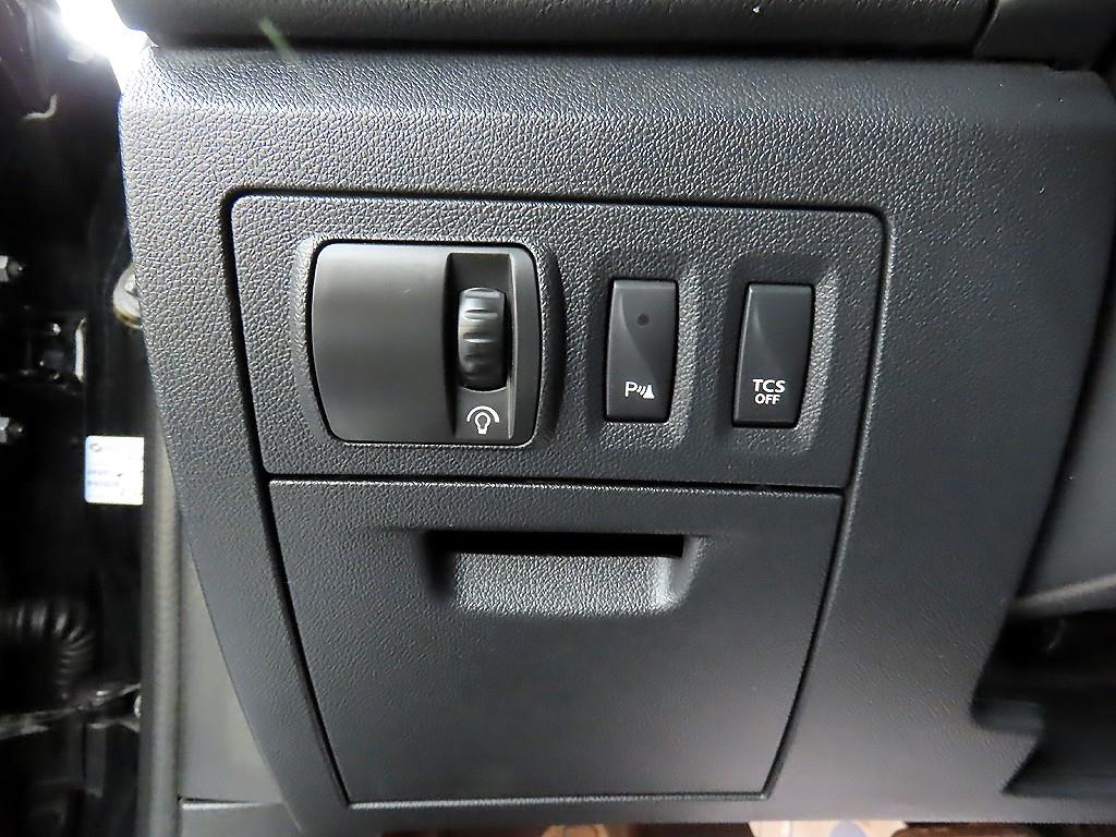 SAMSUNG SM7 - Vista 12
