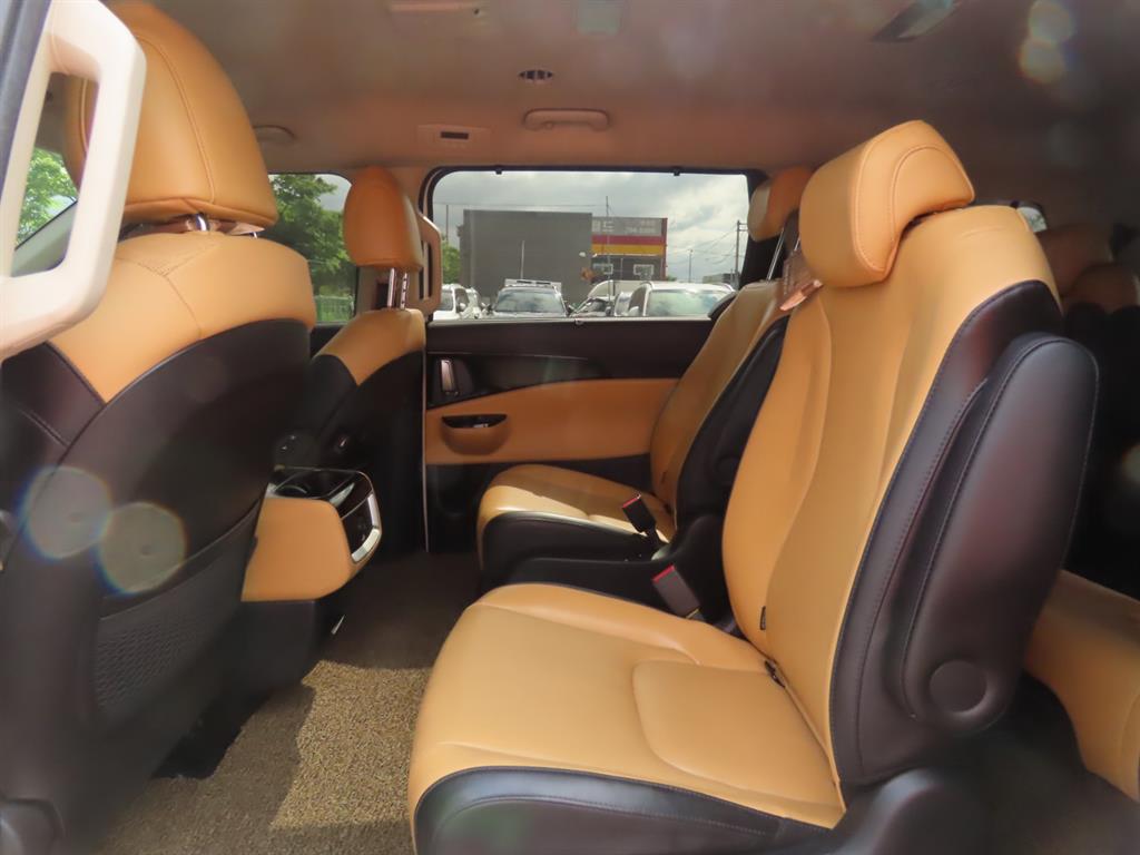 KIA Carnival 2021 Blanco - Importación desde Corea - HF Imports Iquique - Foto 8
