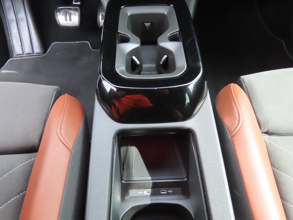 Volkswagen ID.4 2023 Blanco - Importación desde Corea - HF Imports Iquique - Foto 12