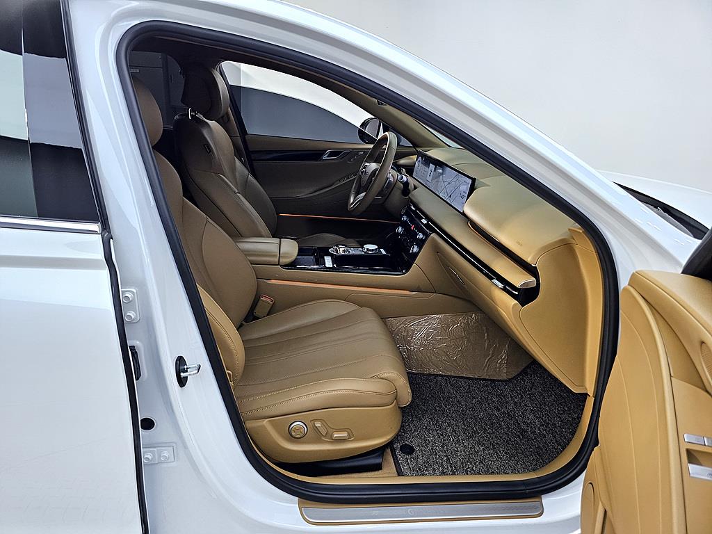 Genesis G80 - Vista 11