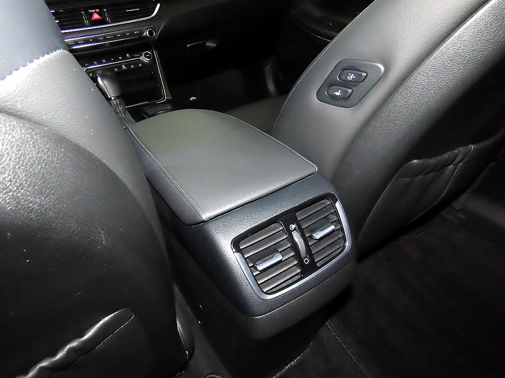 HYUNDAI Grandeur 2019 Negro - Importación desde Corea - HF Imports Iquique - Foto 17