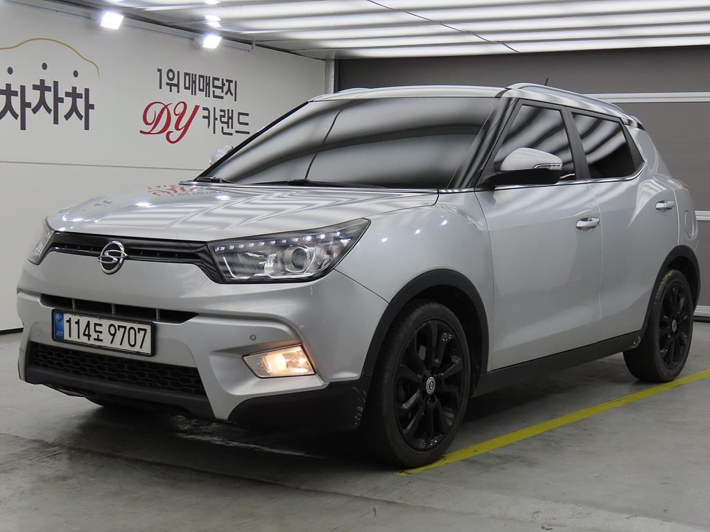 Ssangyong Tivoli 2015 Plateado - Importación desde Corea - HF Imports Iquique - Foto 1