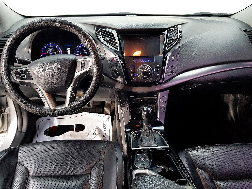 HYUNDAI i40 - Vista 5