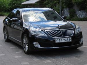 HYUNDAI Equus - Vista 4