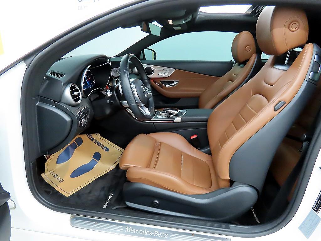 Mercedes Benz C Class - Vista 5