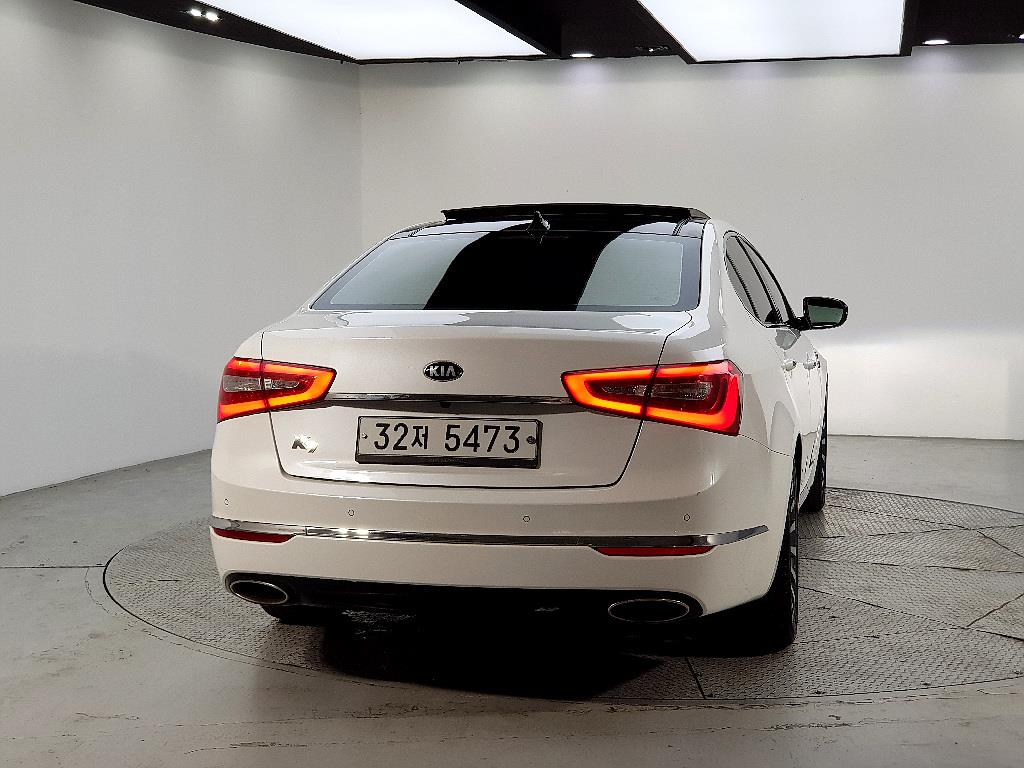 KIA K7 - Vista 3