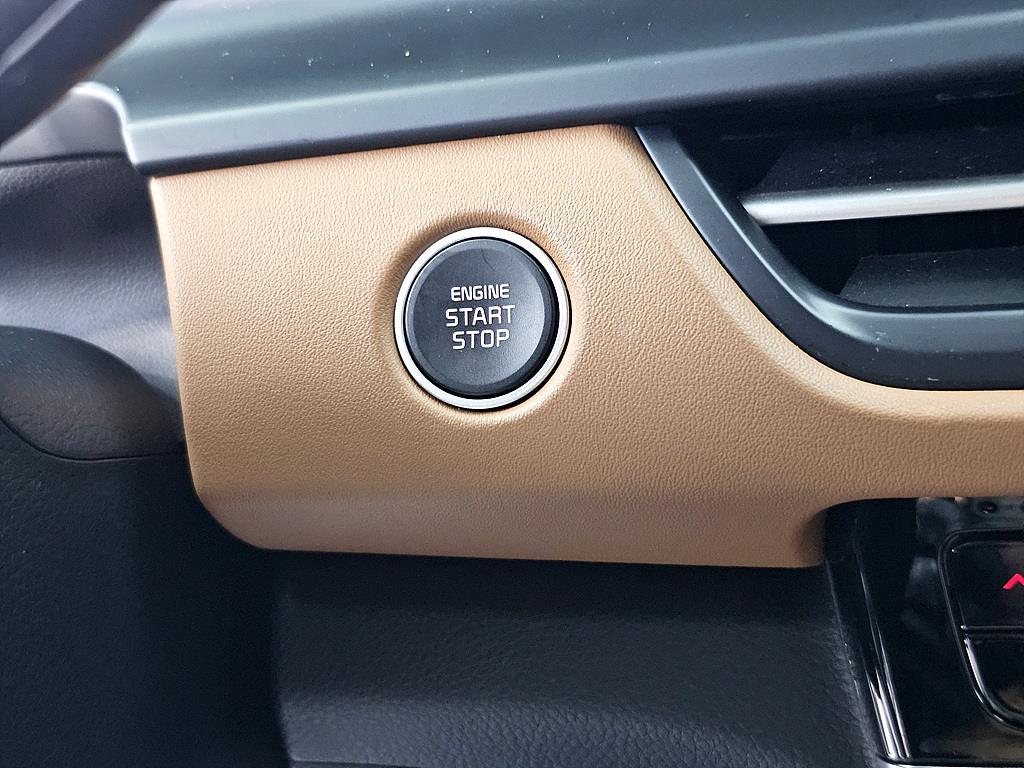 KIA Seltos - Vista 12