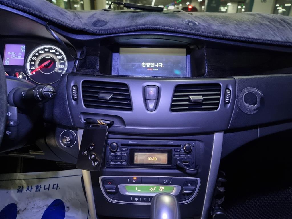 SAMSUNG SM5 - Vista 11