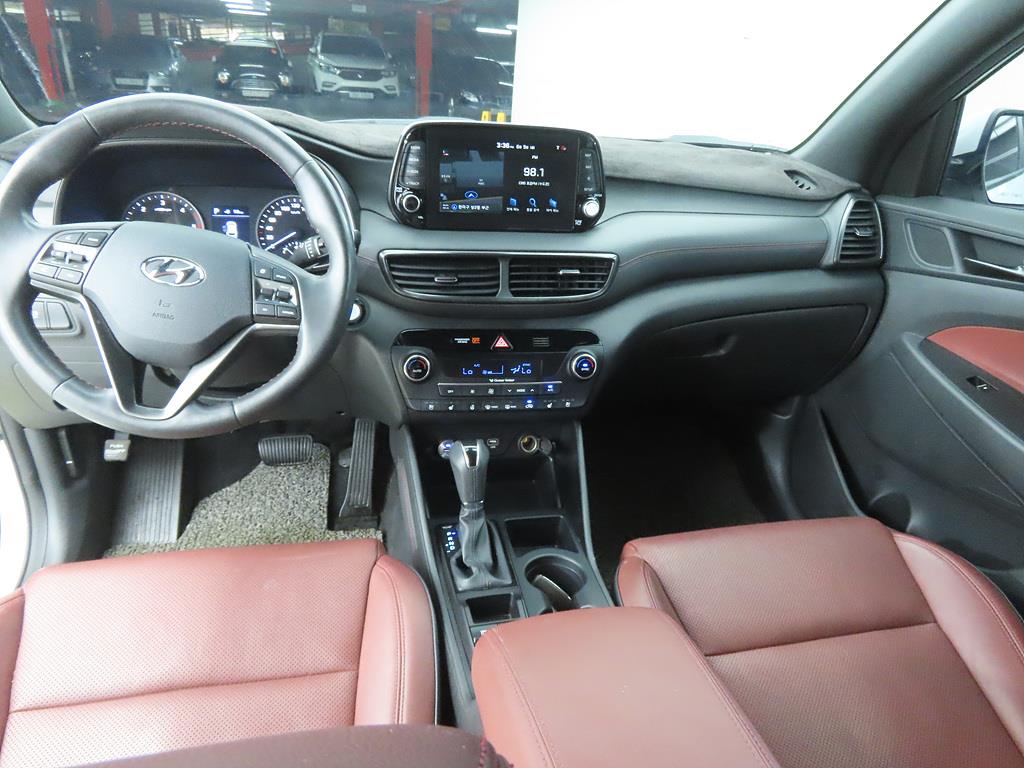 HYUNDAI Tucson - Vista 7