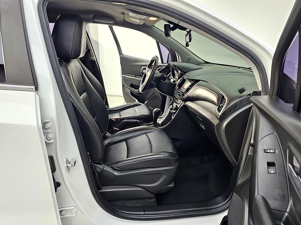Chevrolet Trax - Vista 11