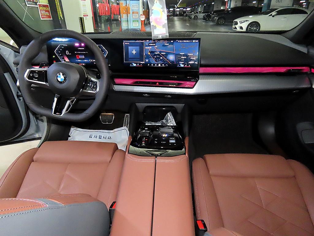 BMW 5 Series - Vista 10