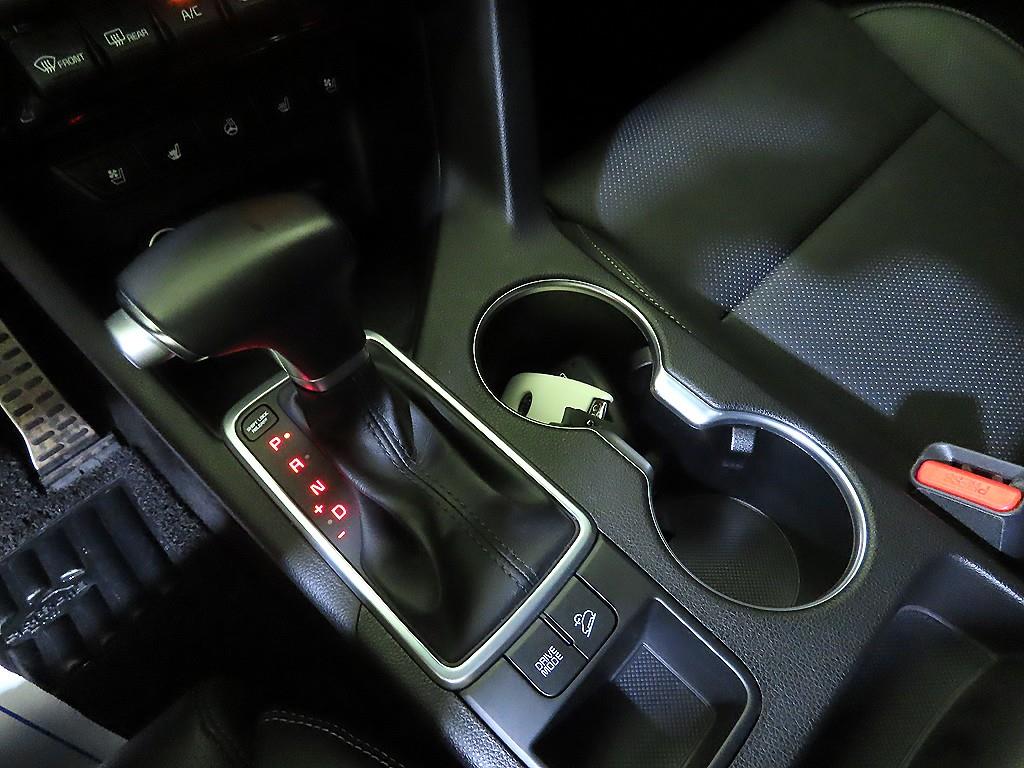 KIA Sportage - Vista 12