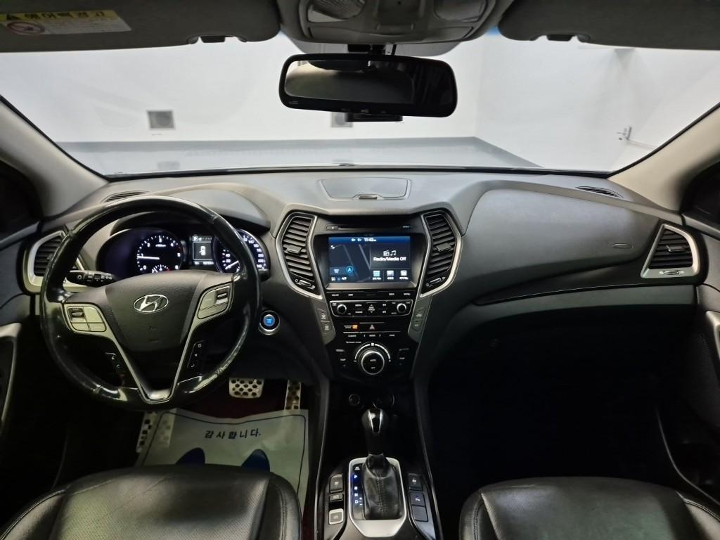 HYUNDAI Santa Fe - Vista 6