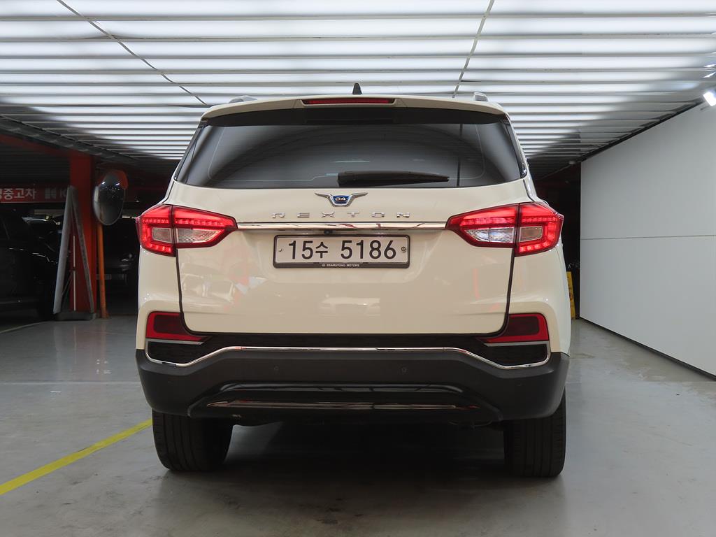 Ssangyong Rexton - Vista 3