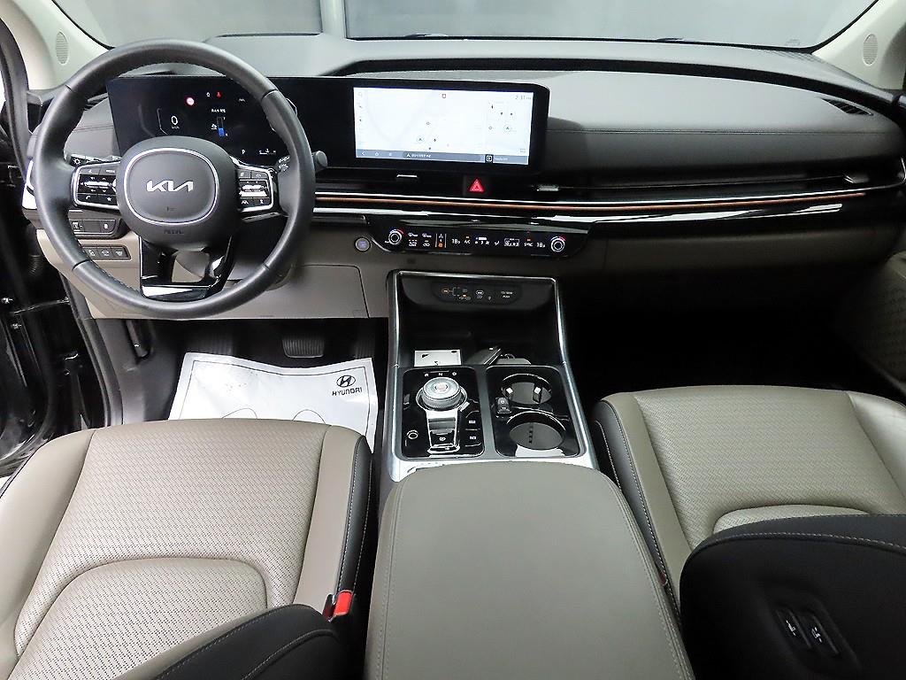 KIA Carnival - Vista 7