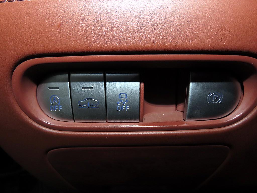 Genesis G90 2022 Negro - Importación desde Corea - HF Imports Iquique - Foto 14