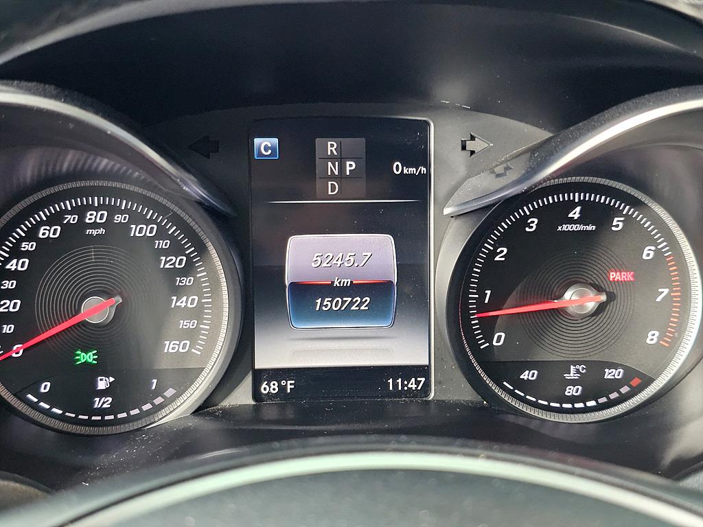 Mercedes Benz GLC Class - Vista 7