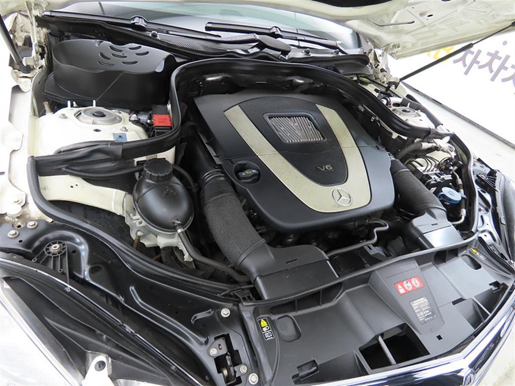 Mercedes Benz E class 2012 Blanco - Importación desde Corea - HF Imports Iquique - Foto 19