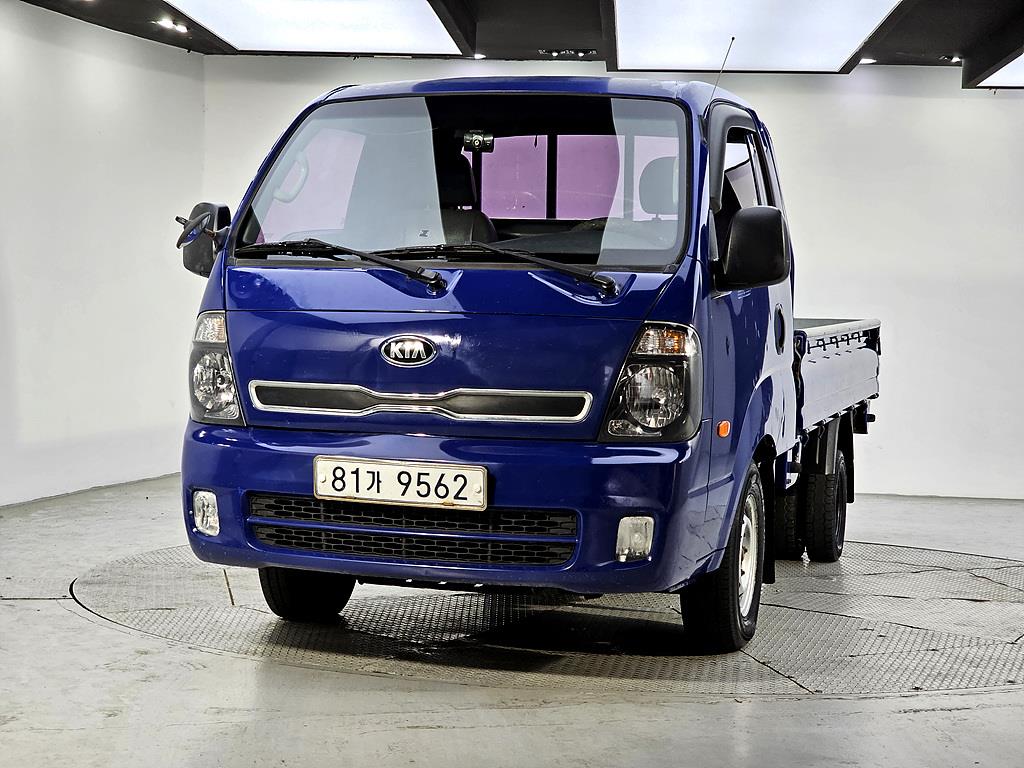 Small Truck Cargo (small) - Vista 2