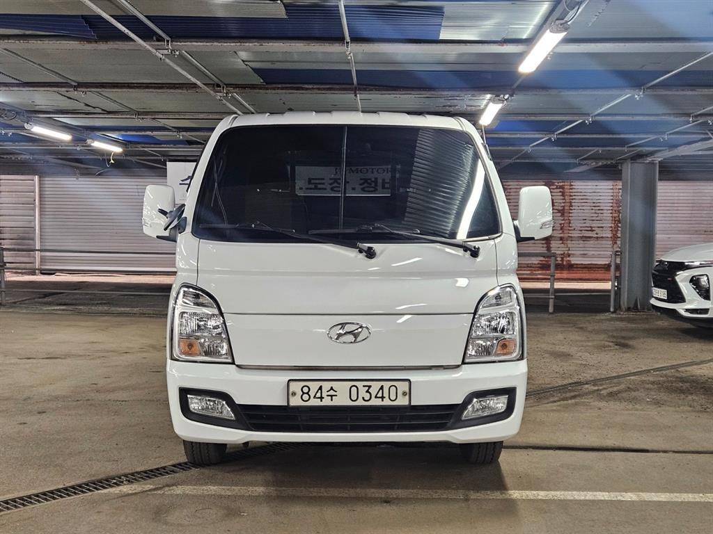 Small Truck Cargo (small) - Vista 2