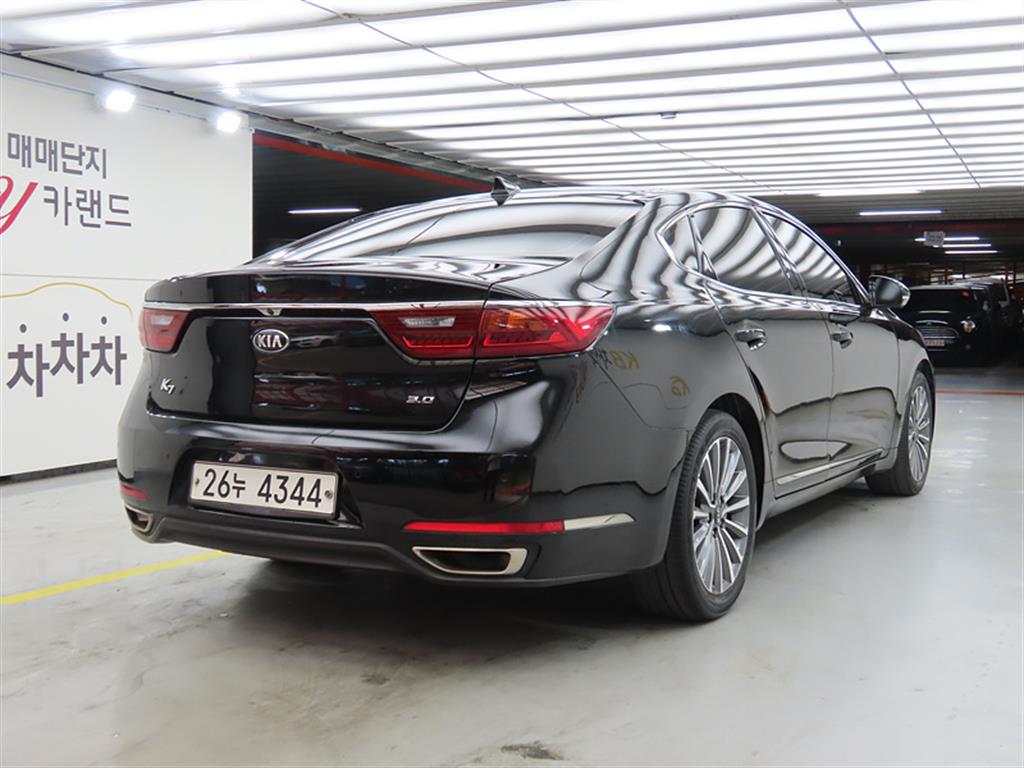 KIA K7 - Vista 4