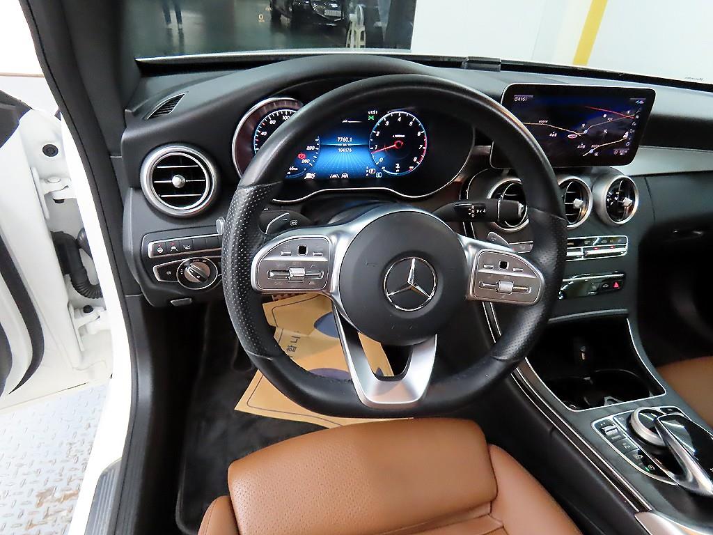 Mercedes Benz C Class - Vista 9