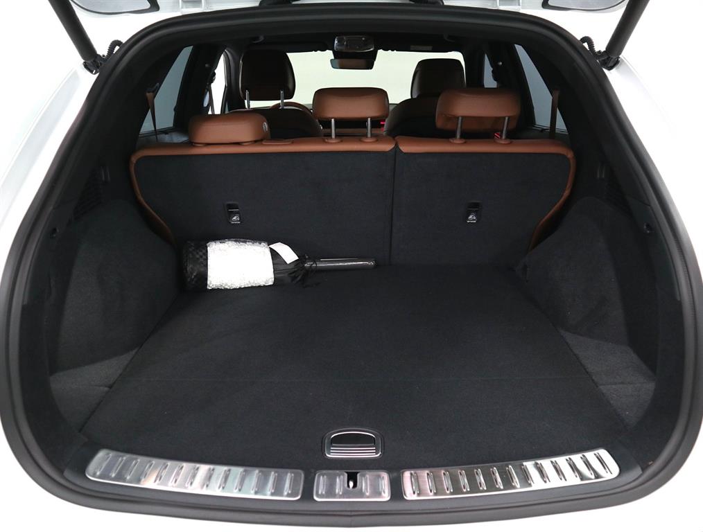 Genesis GV70 2025 Blanco - Importación desde Corea - HF Imports Iquique - Foto 17
