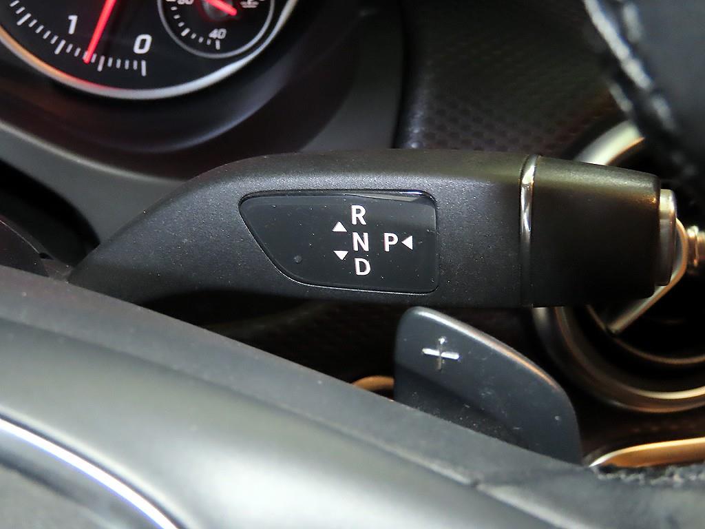 Mercedes Benz A Class 2018 Negro - Importación desde Corea - HF Imports Iquique - Foto 13