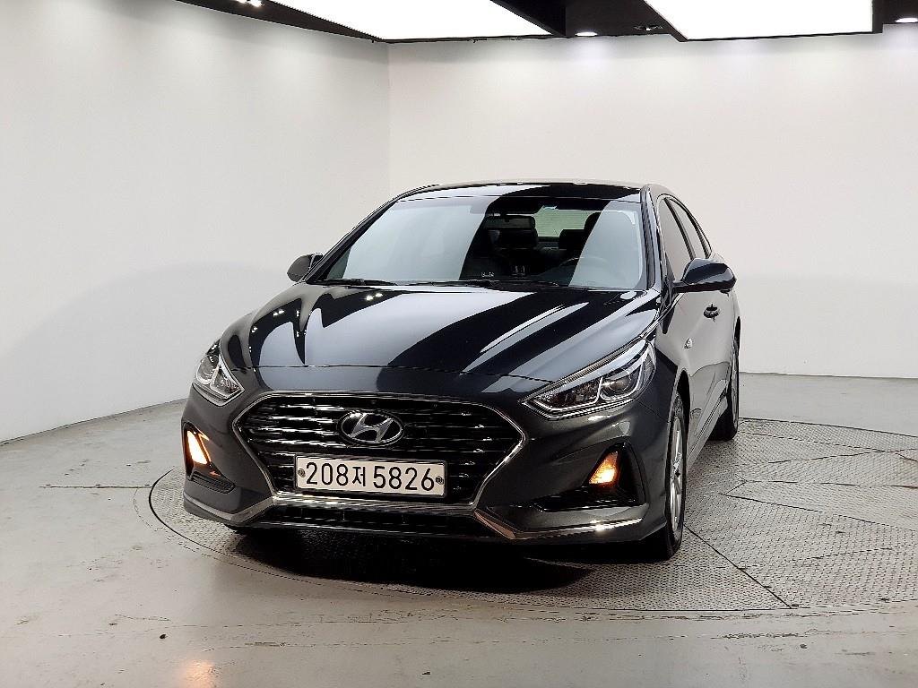 HYUNDAI Sonata - Vista 2
