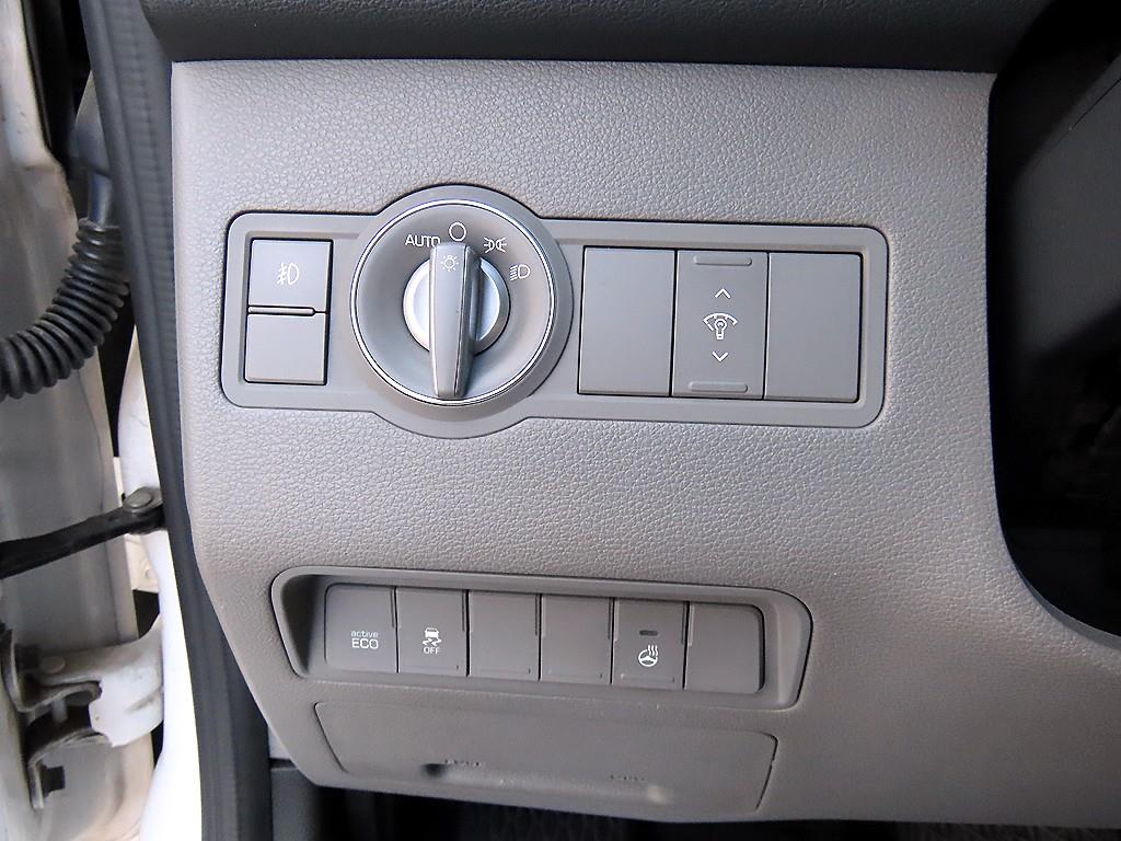 HYUNDAI Solati - Vista 12