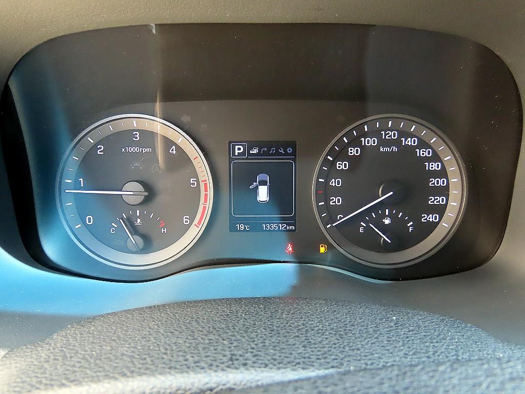 HYUNDAI Tucson - Vista 9