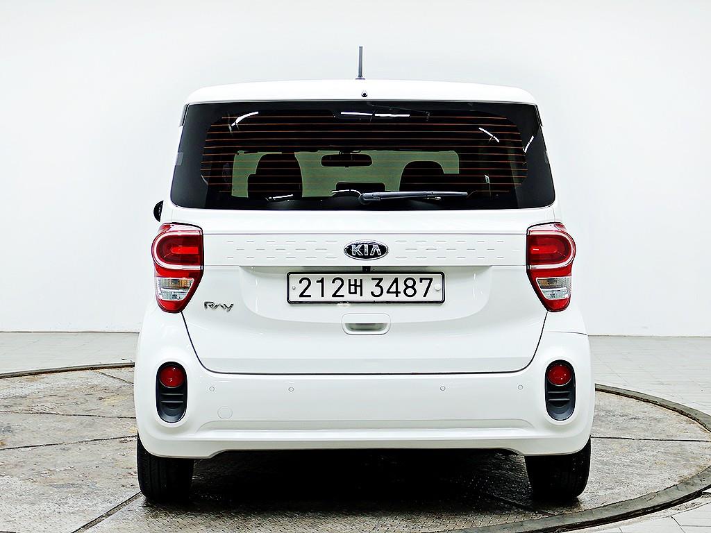 KIA Ray - Vista 5