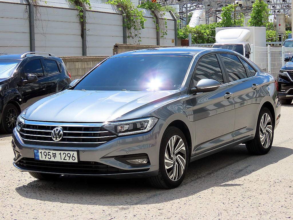 Volkswagen Jetta - Vista 2