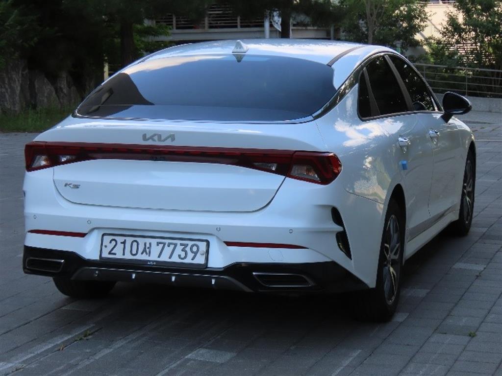 KIA K5 - Vista 5