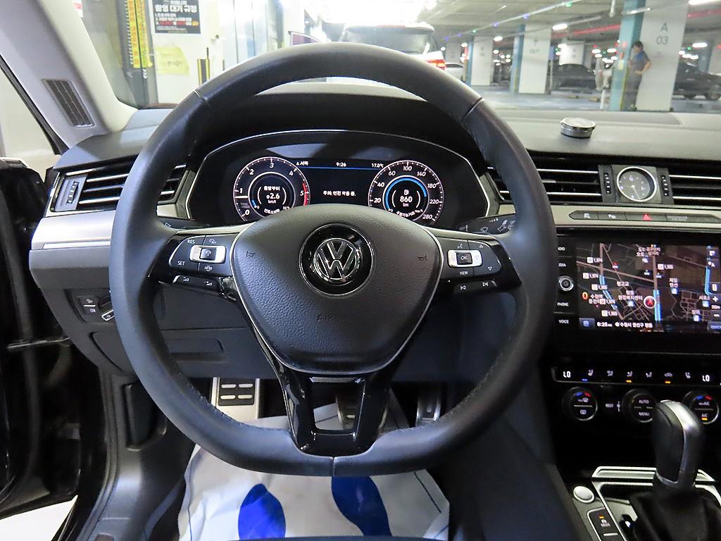Volkswagen Arteon - Vista 8