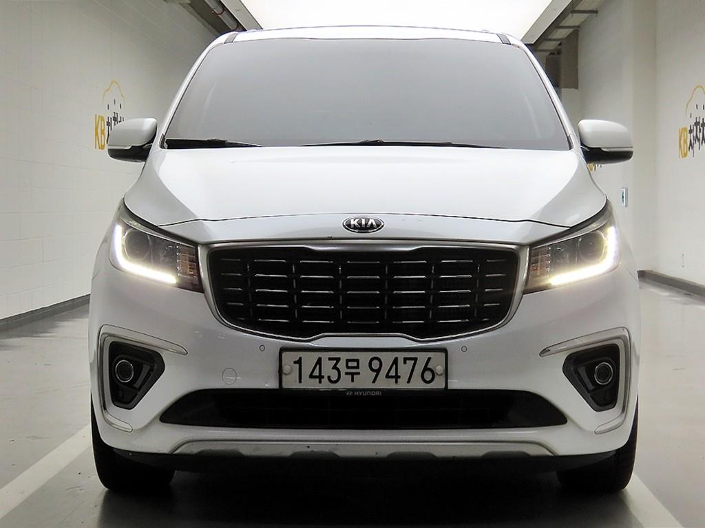 KIA Carnival 2019 Blanco - Importación desde Corea - HF Imports Iquique - Foto 1
