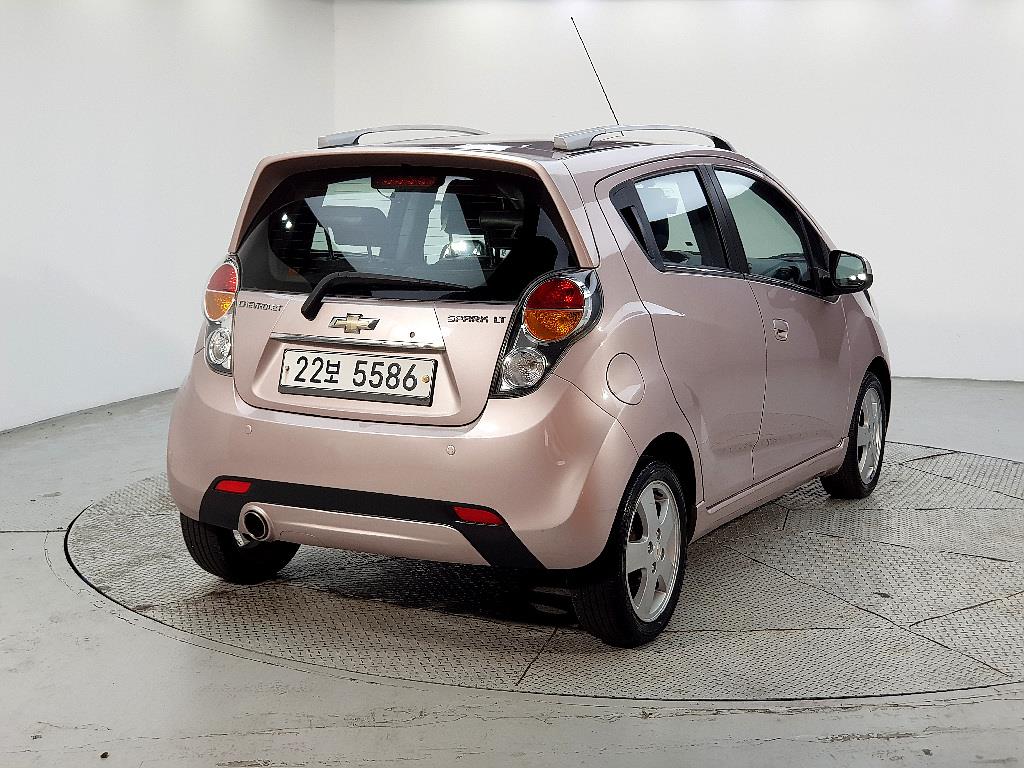 Chevrolet Spark - Vista 4