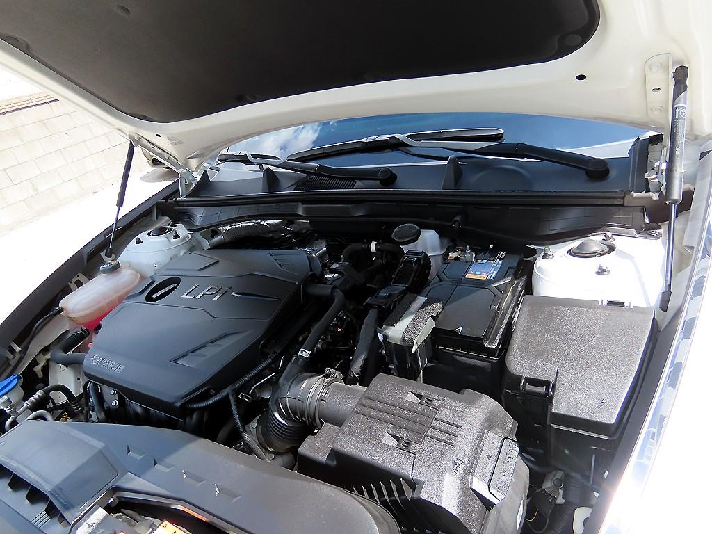 HYUNDAI Sonata 2022 Blanco - Importación desde Corea - HF Imports Iquique - Foto 18