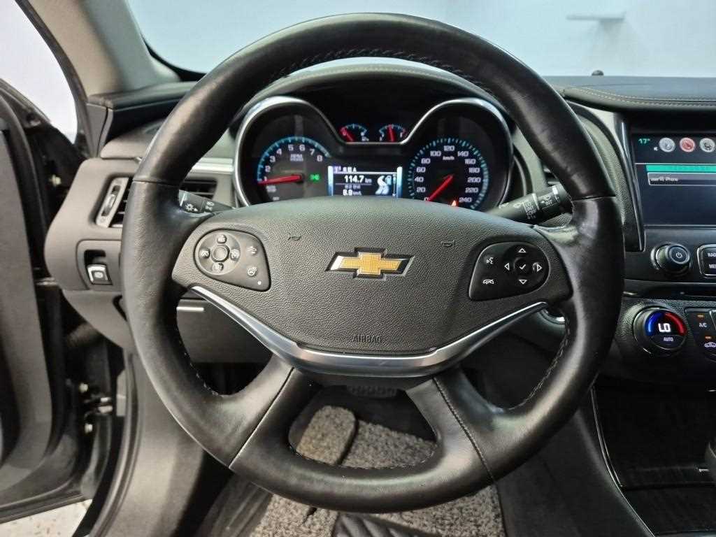 Chevrolet Impala - Vista 9
