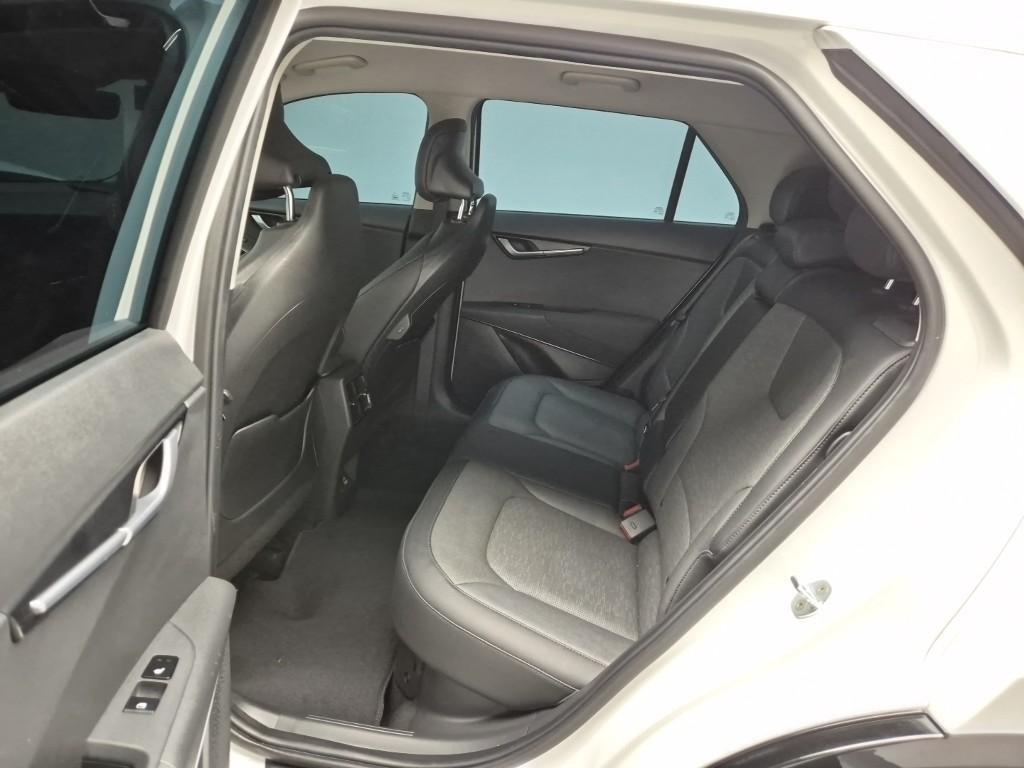 KIA Niro - Vista 12