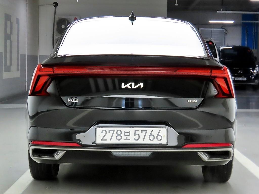 KIA K8 - Vista 3