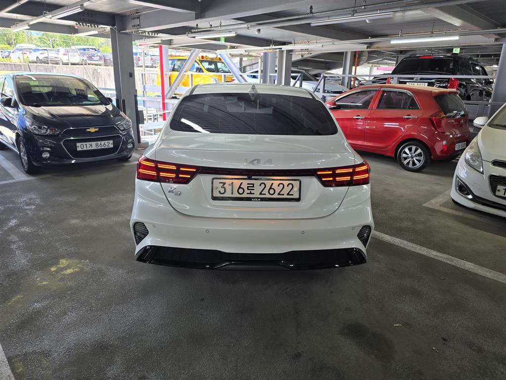 KIA K3 - Vista 3